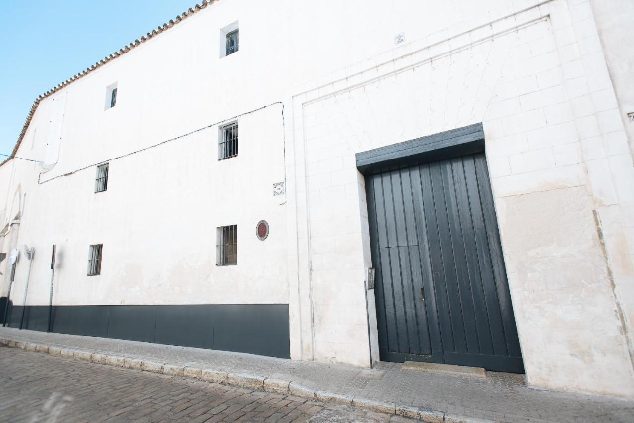 Aitana'S Retreat With Charming Garden Apartamento Sevilha Exterior foto